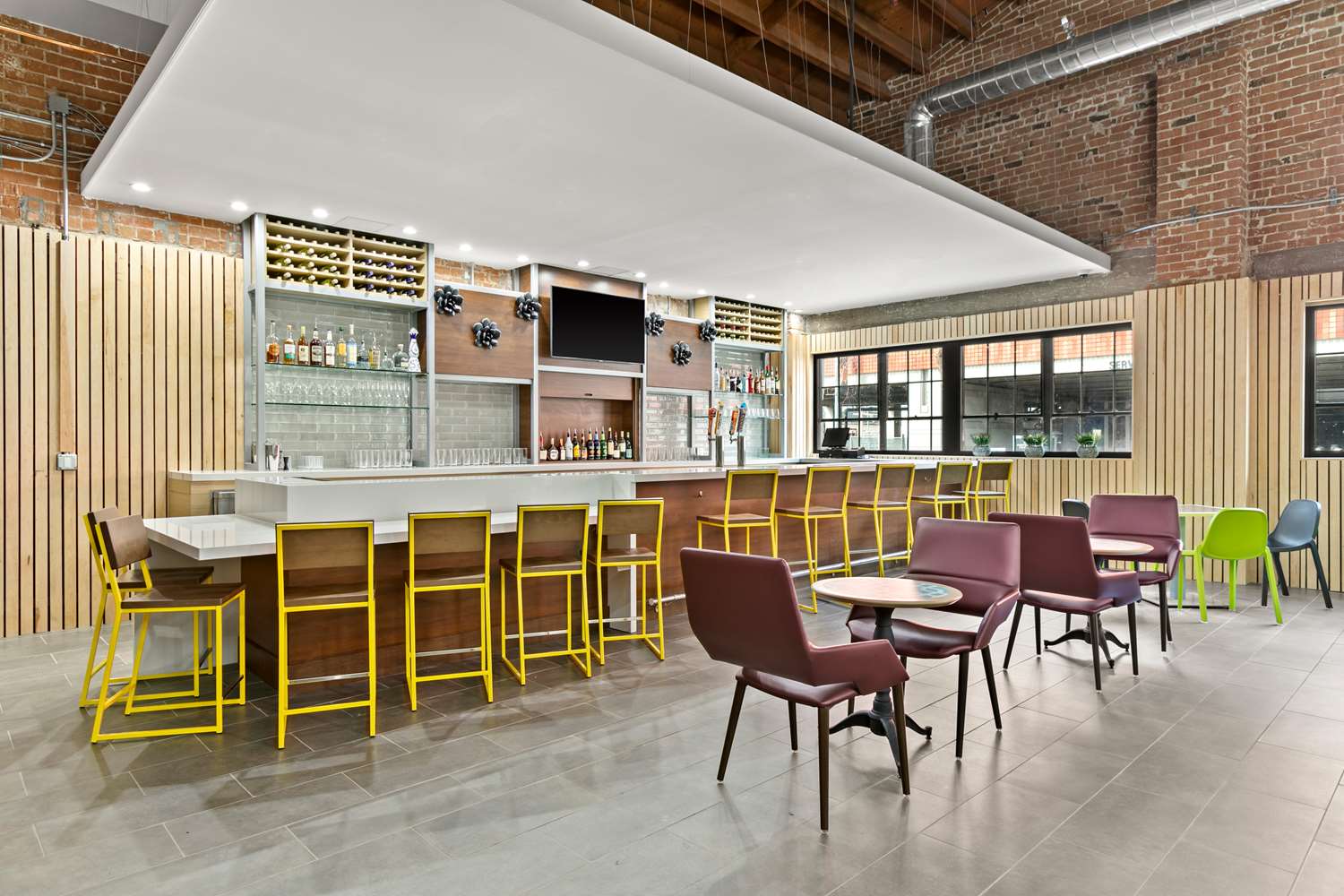 Home2 Suites by Hilton Phoenix Downtown 22/32