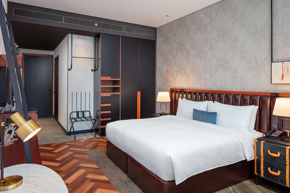 Guest room, King Bed