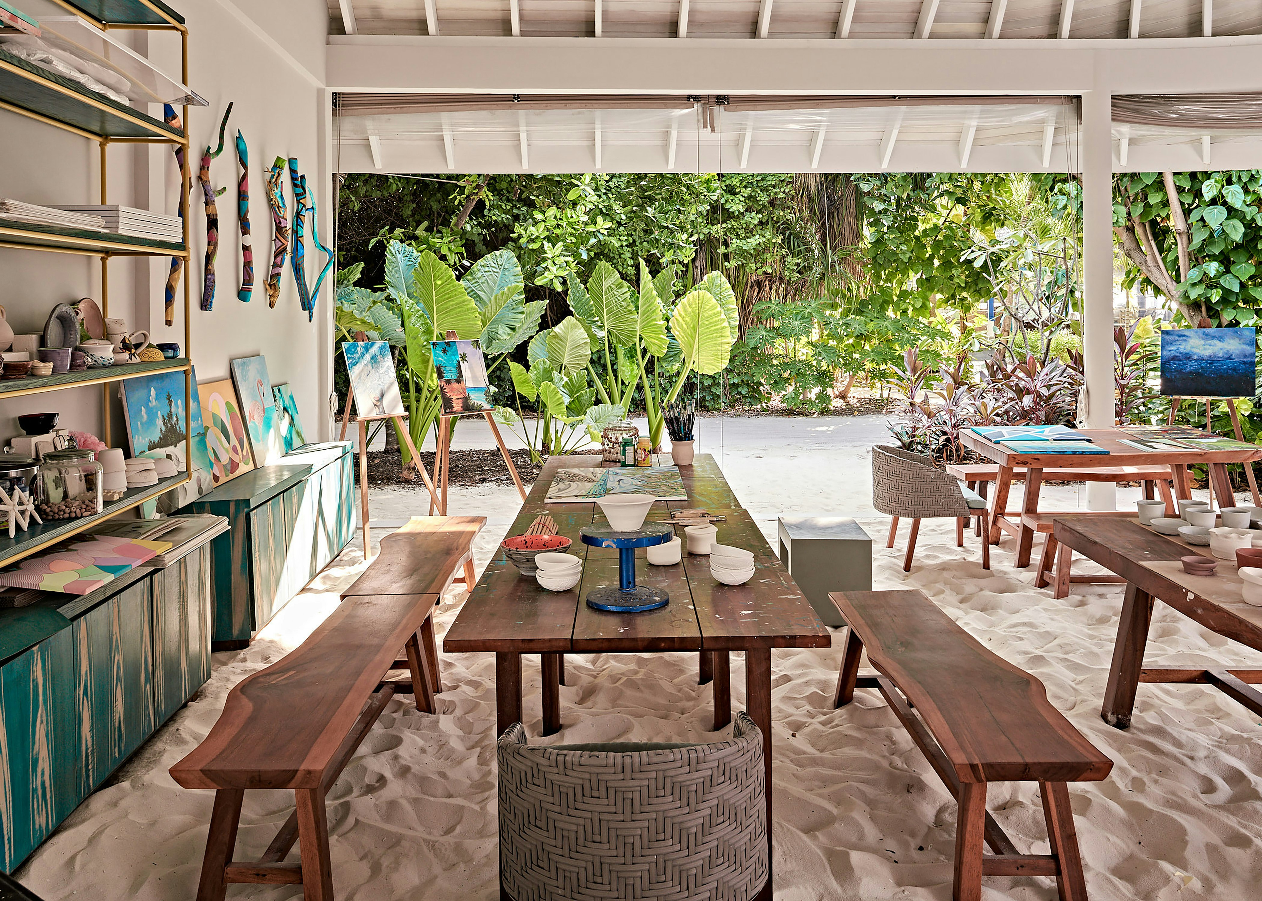 Finolhu a Seaside Collection Resort 33/48