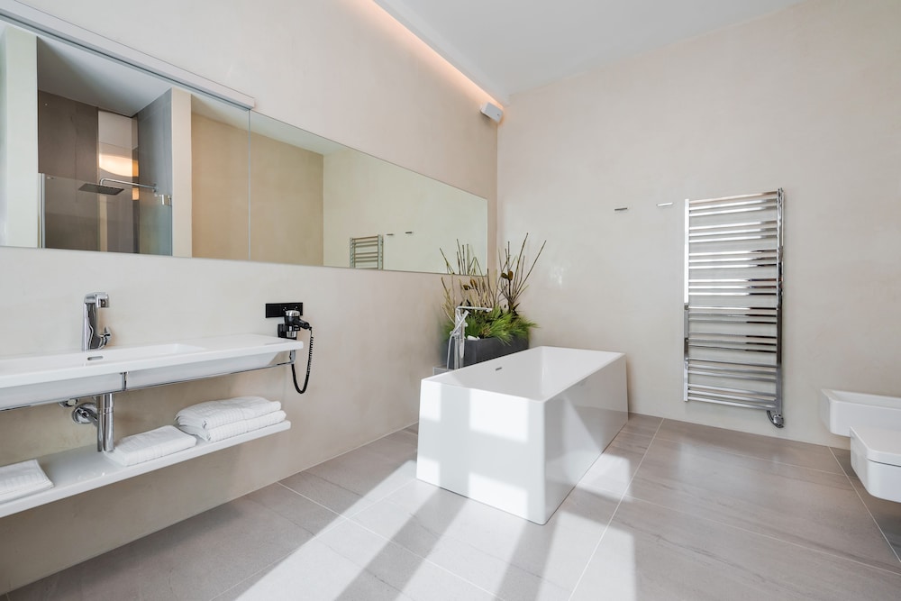 Theresian Hotel And Spa 50/50