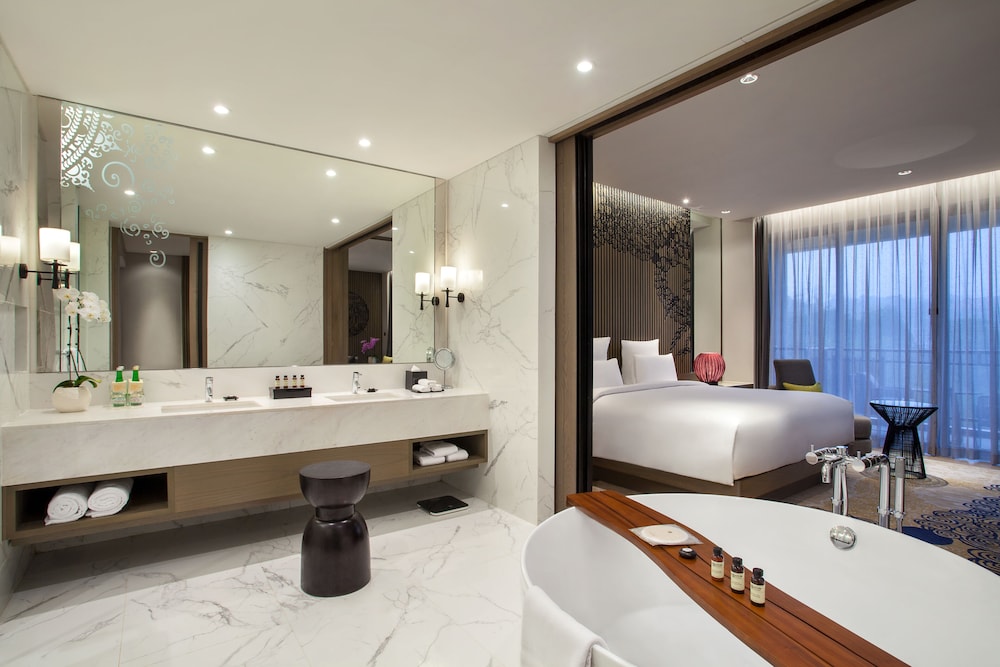 Pullman Ciawi Vimala Hills Resort Spa and Convention 7/76