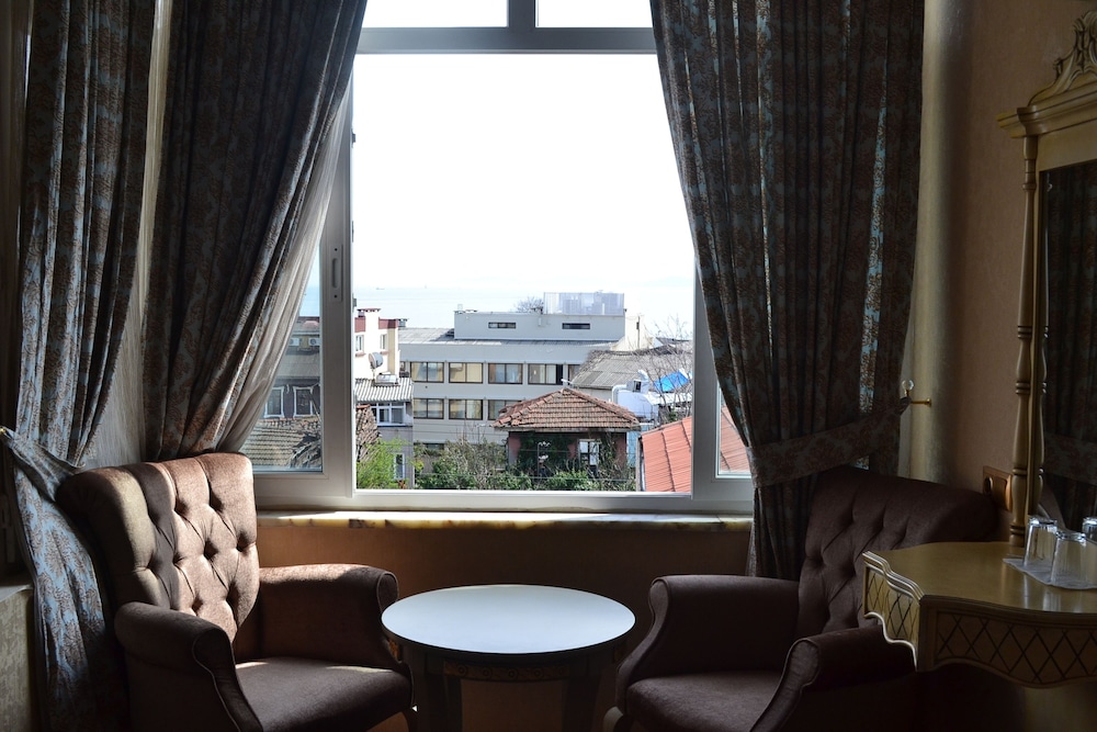 Kaftan Hotel 52/75