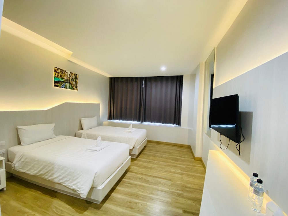 Luxsna Residence 42/63