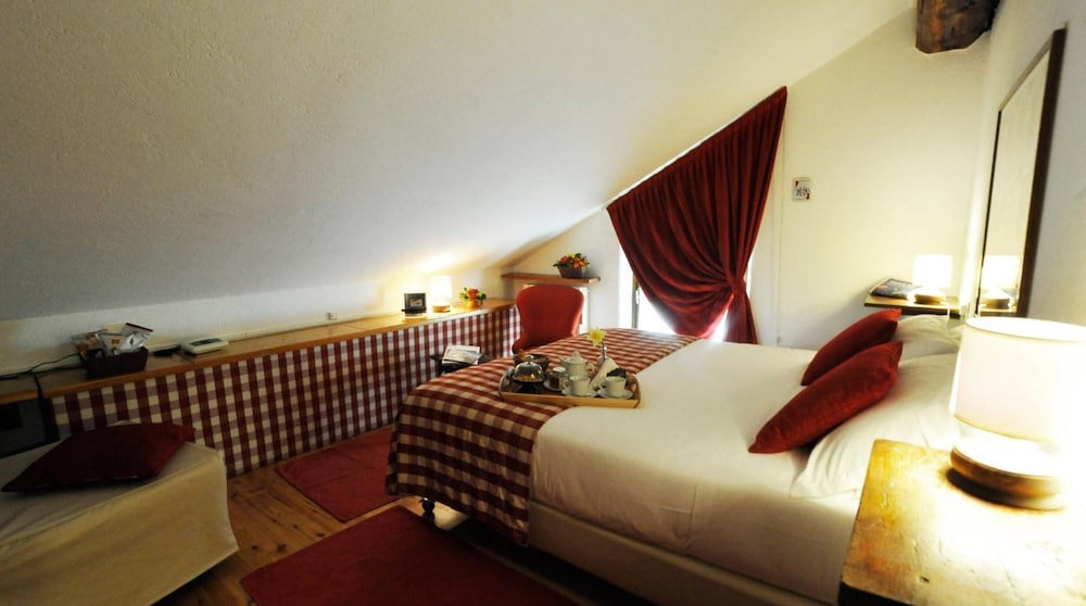 Hotel La Grange 16/50