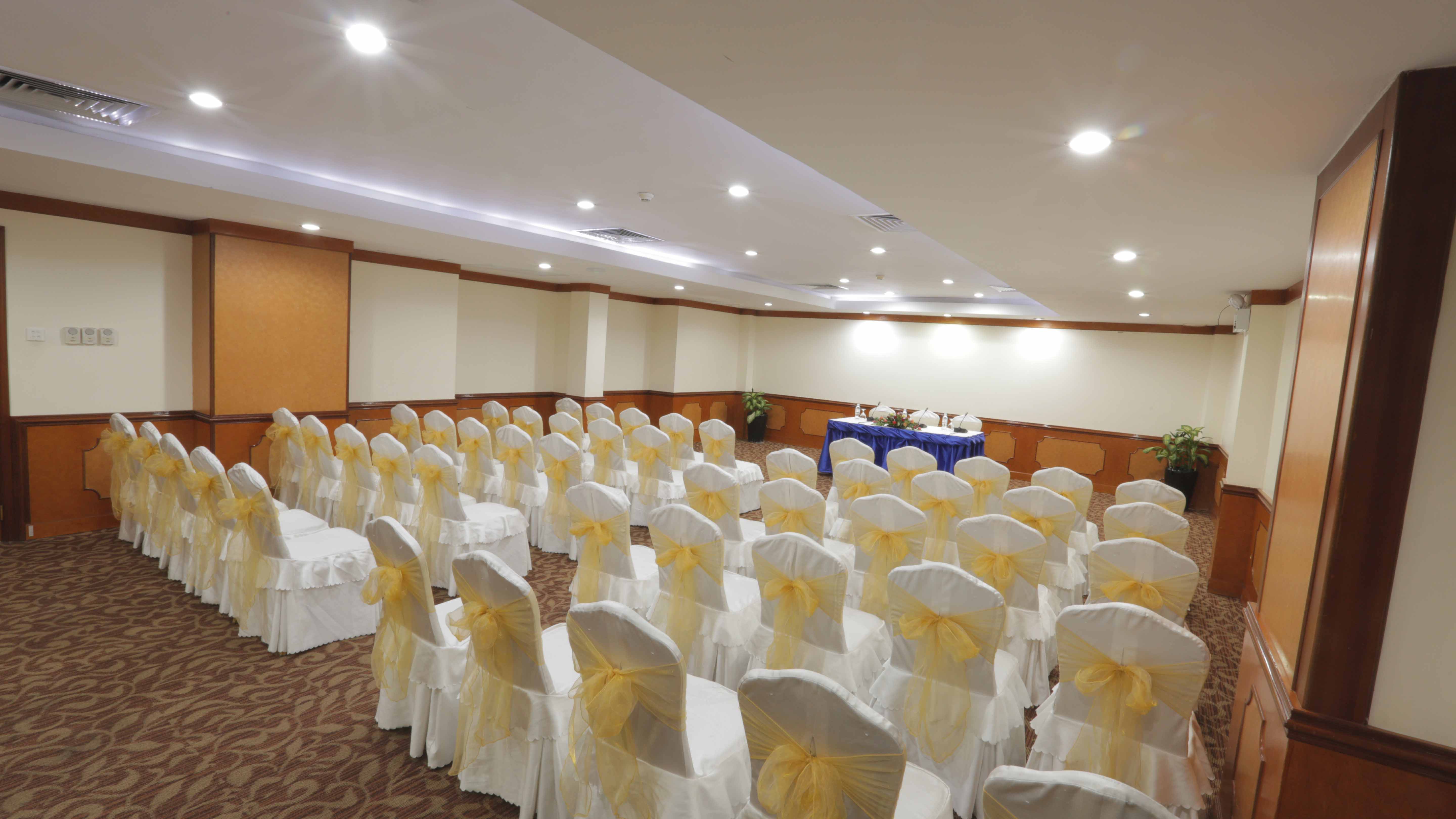 Phnom Penh Hotel 67/75