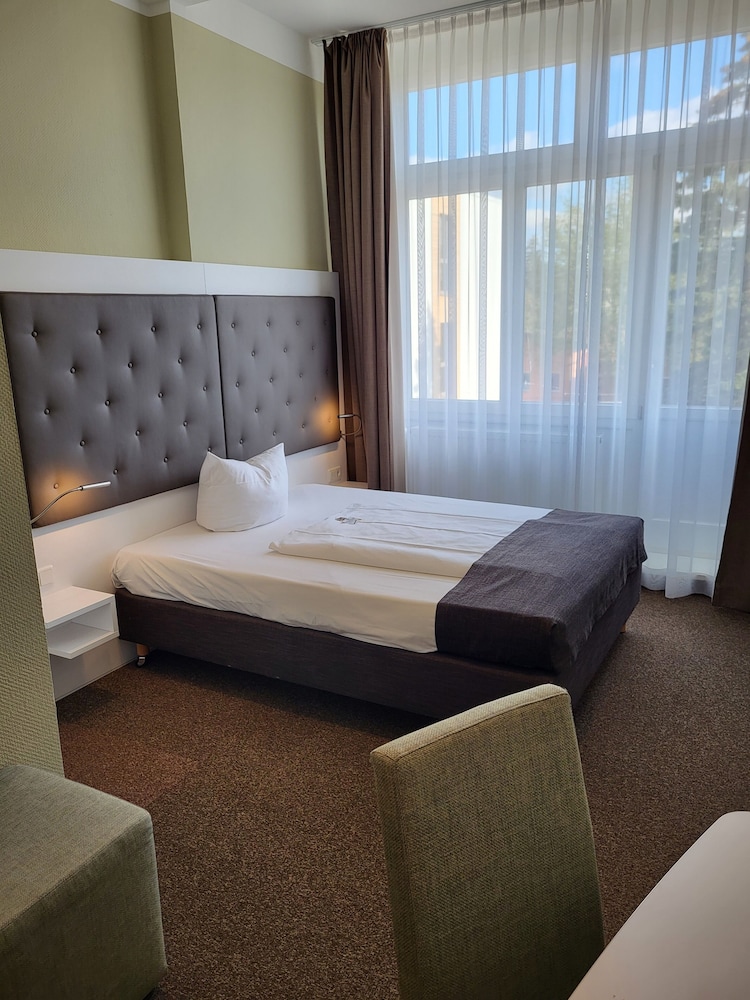 Hotel Am Schlosspark 21/71