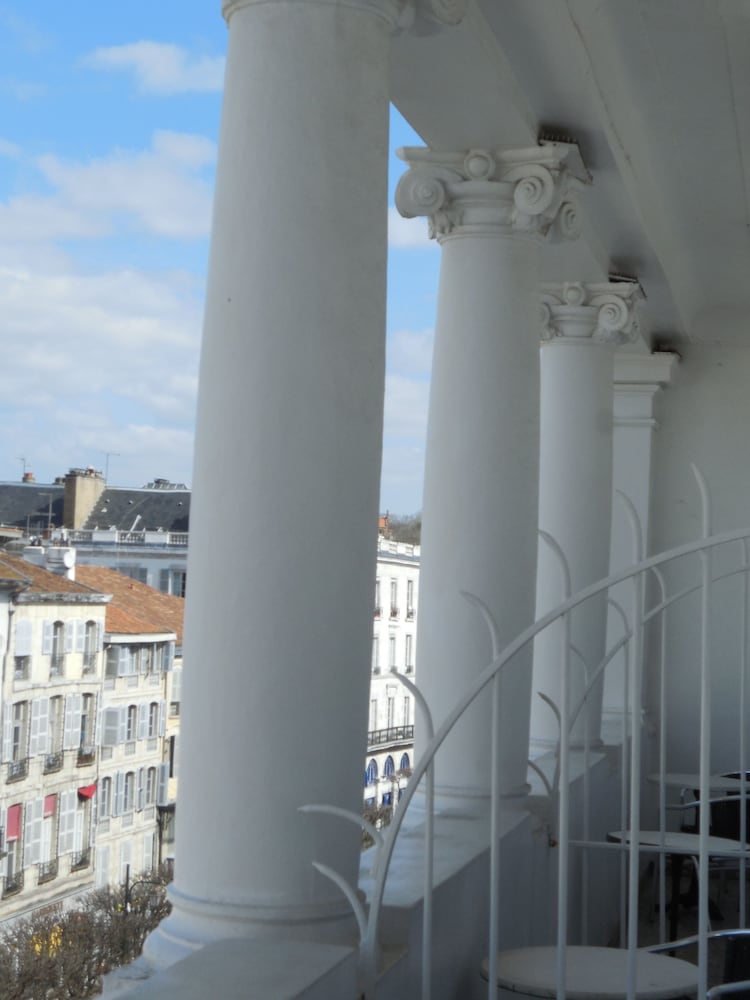 Mercure Bayonne Centre Le Grand Hotel 44/49