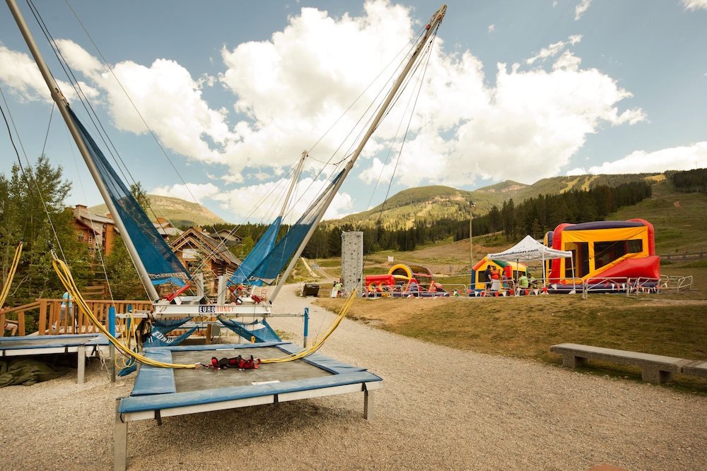Panorama Mountain Resort Pine Inn 49/57