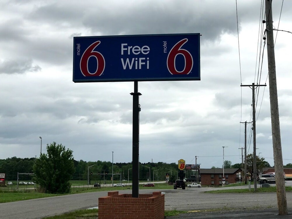 Motel6 Metropolis, IL 7/42