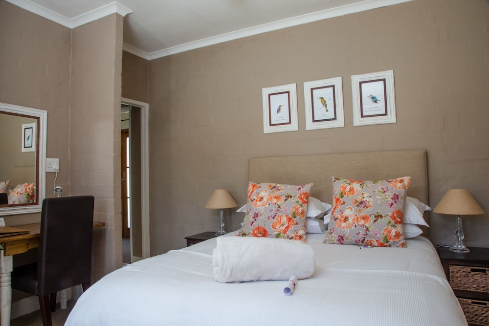 Room, Double Bed, Pool Side