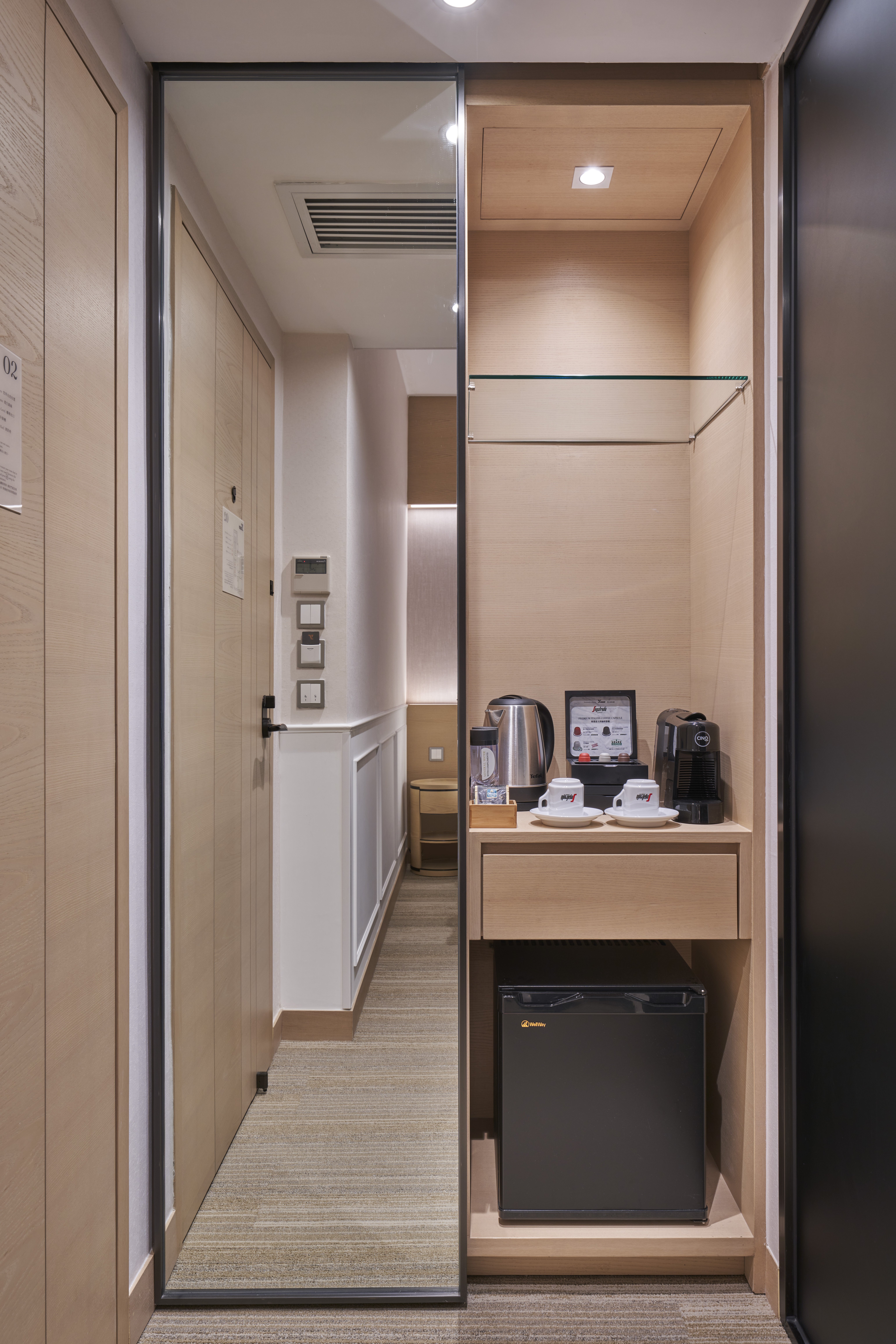 Y Hotel Hong Kong 46/56
