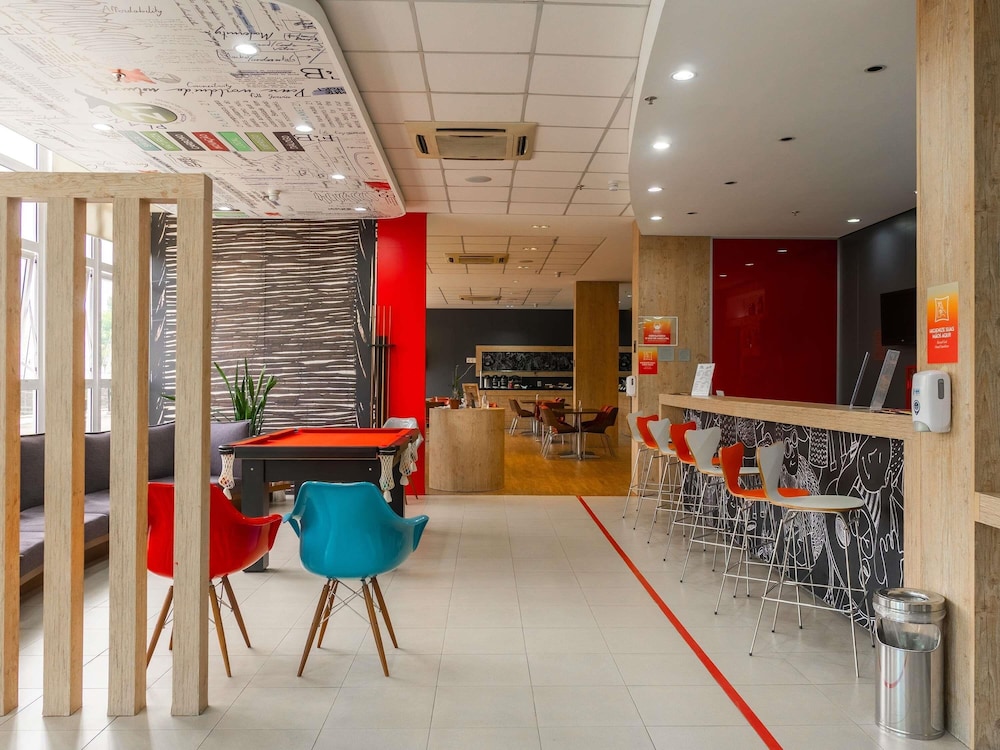Ibis Novo Hamburgo 34/47