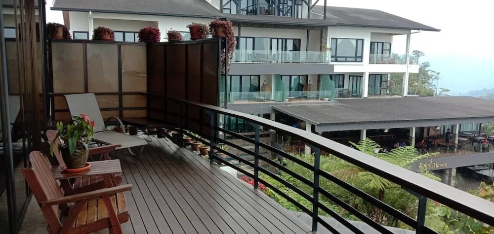 Kokol Haven Resort 6/50