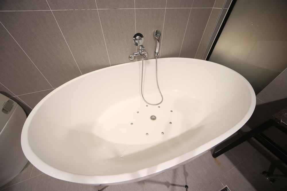 Dublin Hotel 32/38