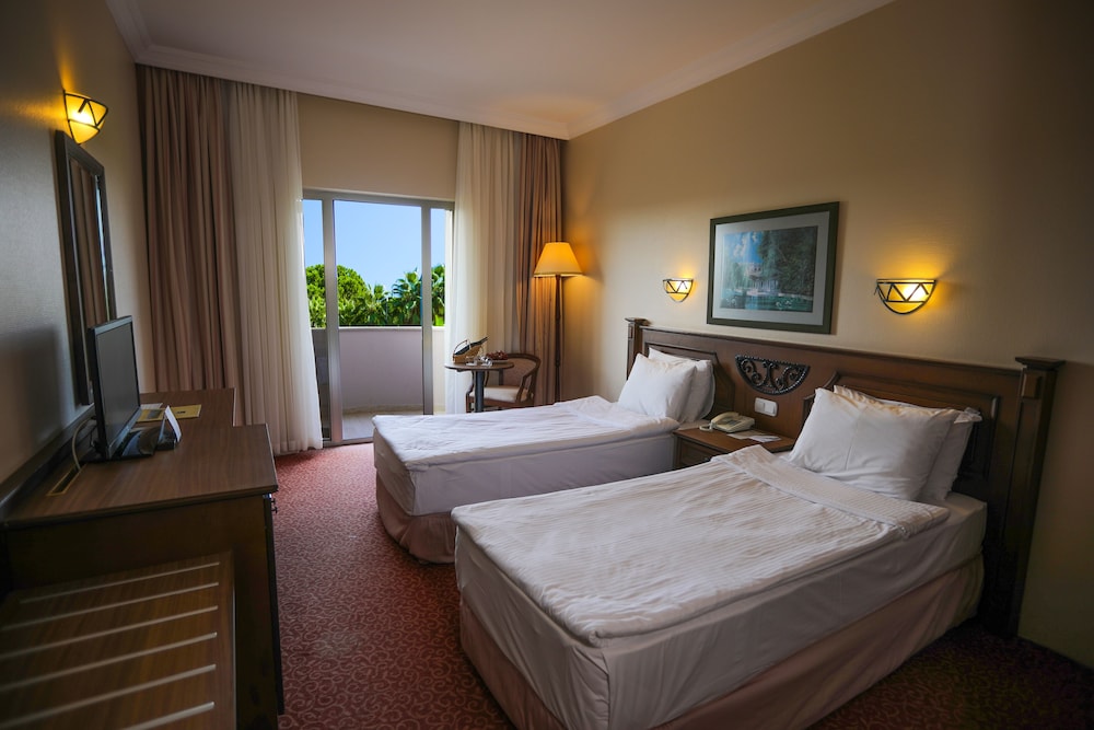 Adora Golf Resort Hotel 15/62