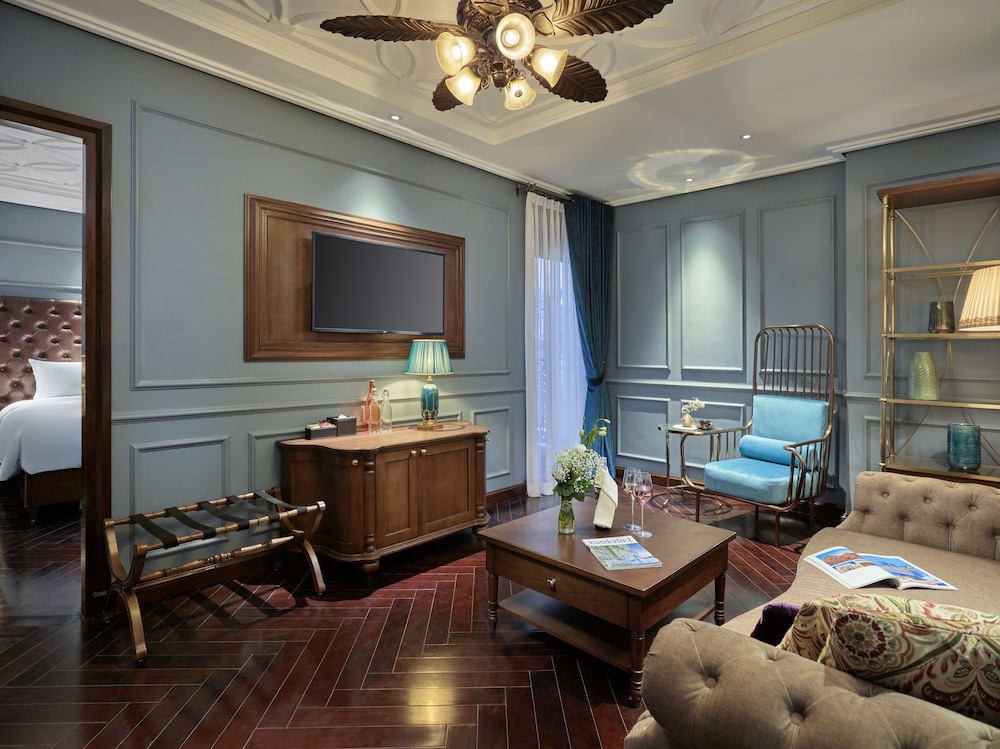 Peridot Grand Luxury Boutique Hotel 30/50