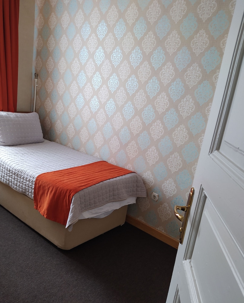LE SAFRAN SUITE 17/50