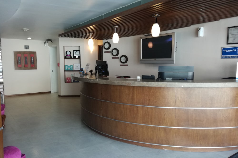 Hotel Mision Express Pachuca 6/36