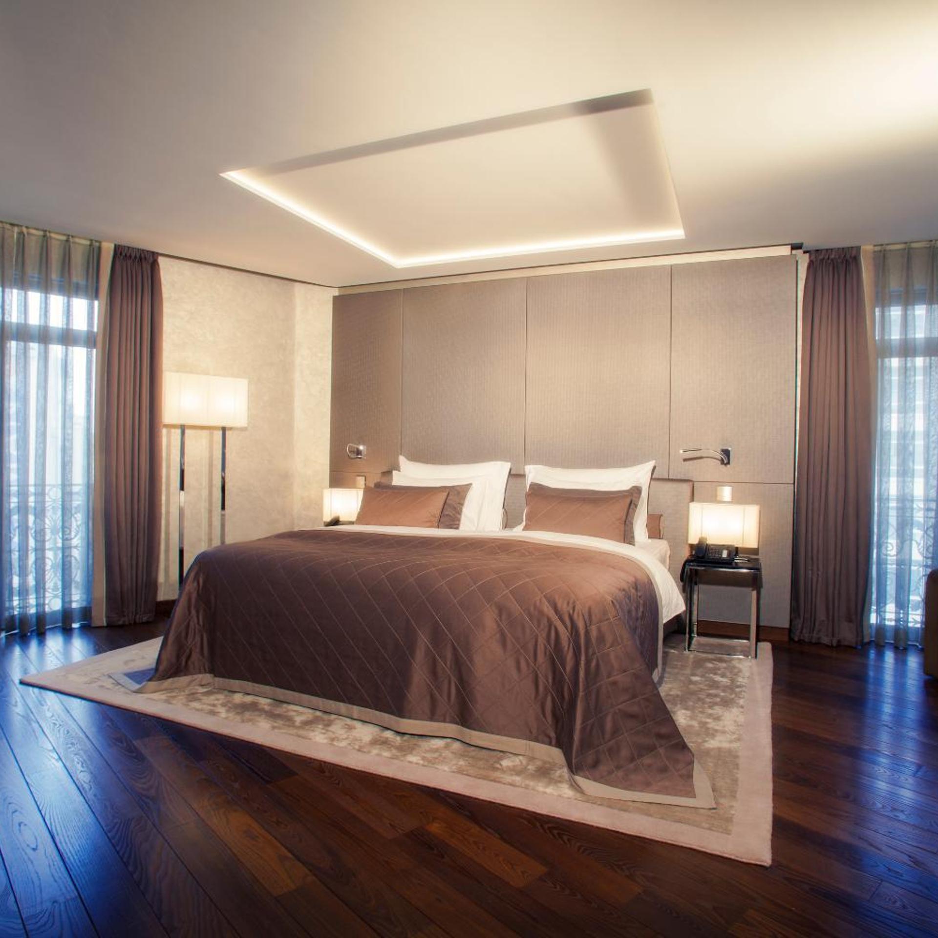 غرفة فاخرة بسرير مزدوج مع أريكة، Lasagrada Hotel Istanbul 4/10