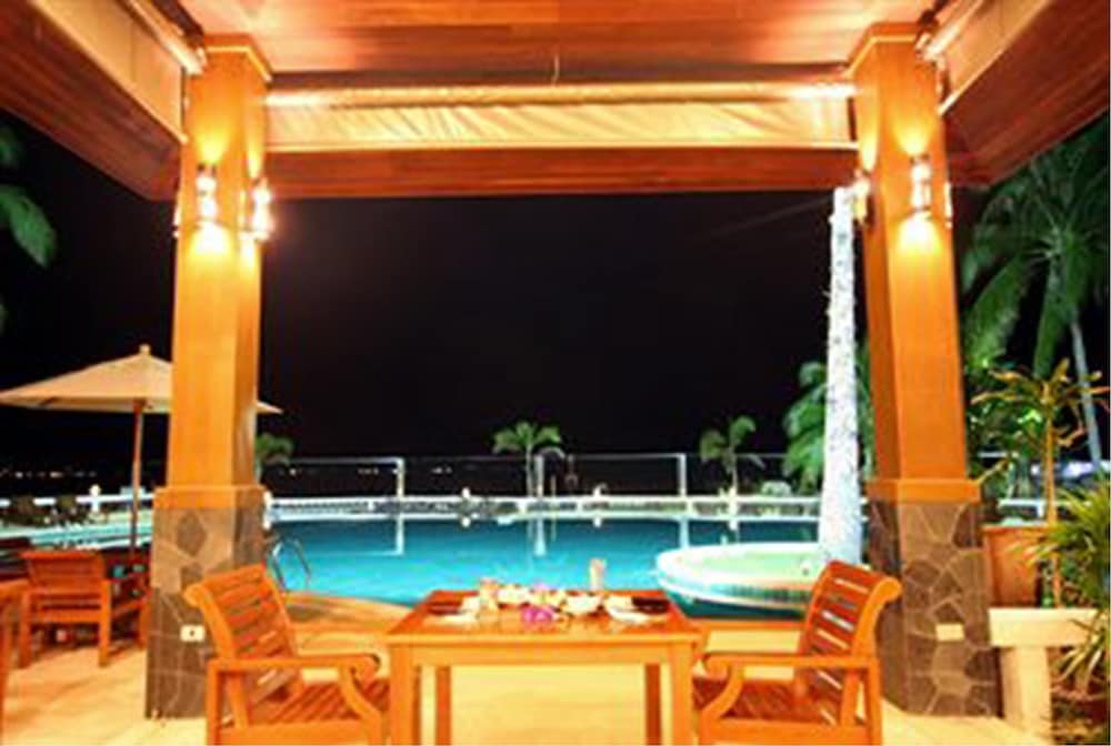 Rin Beach Resort 42/70