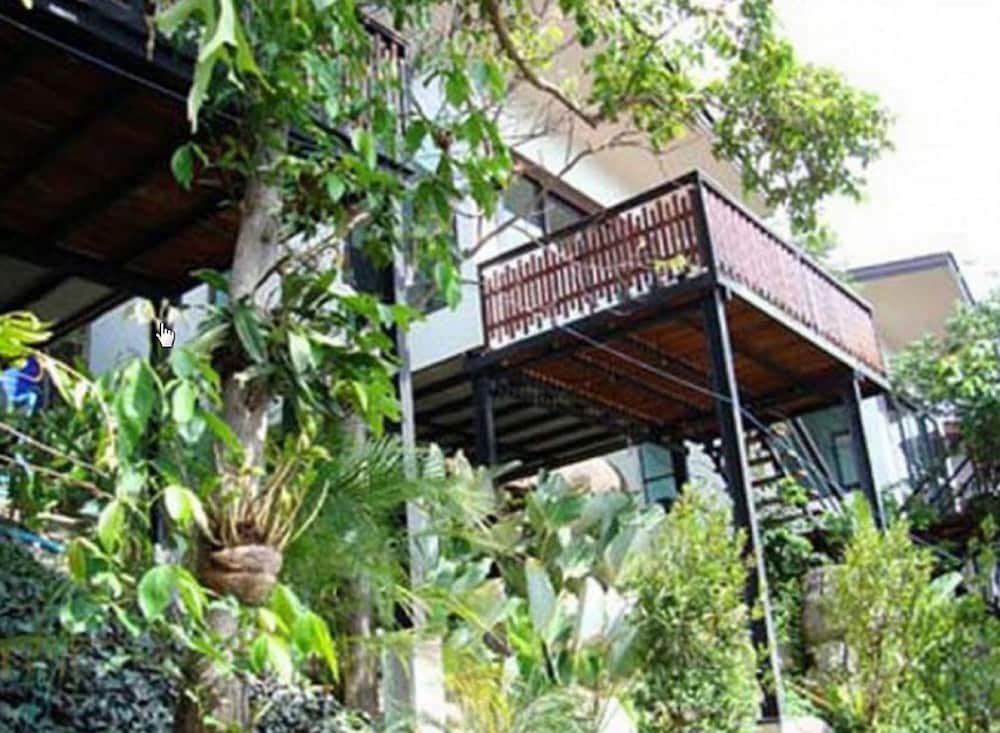 Chintakiri Resort Koh Tao 2/50