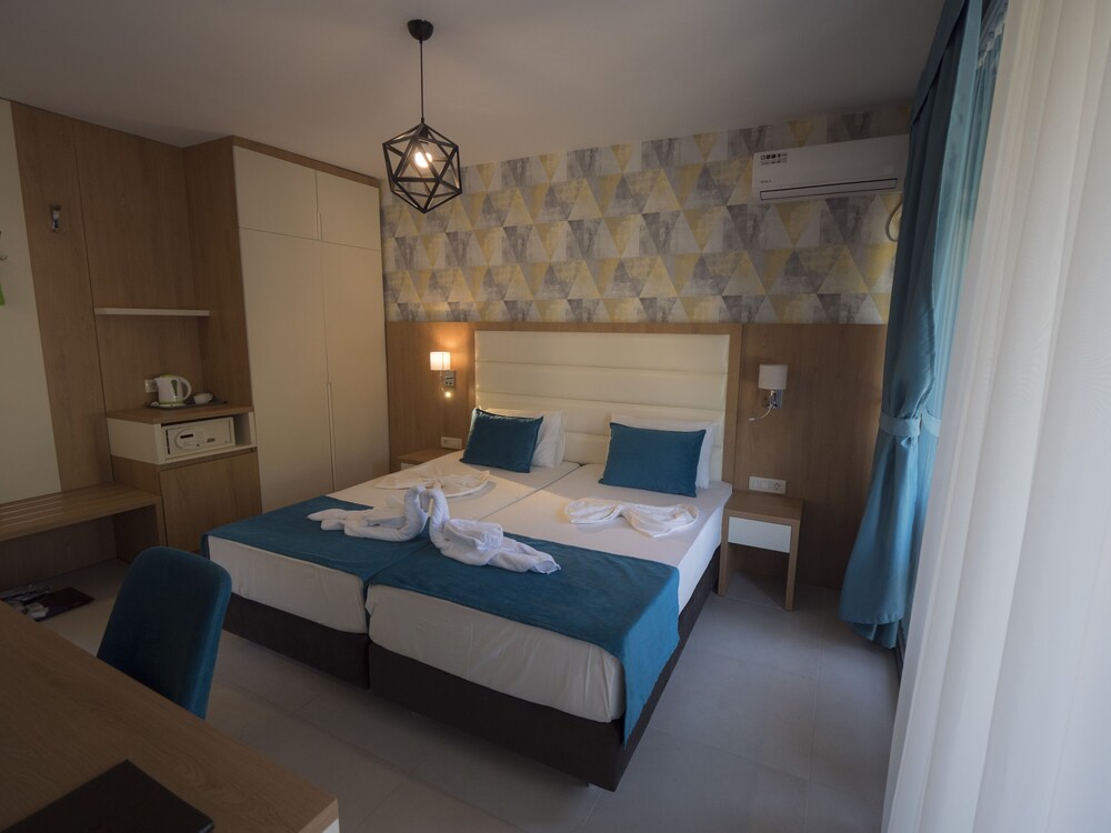 Pearl Beach Resort 19/62