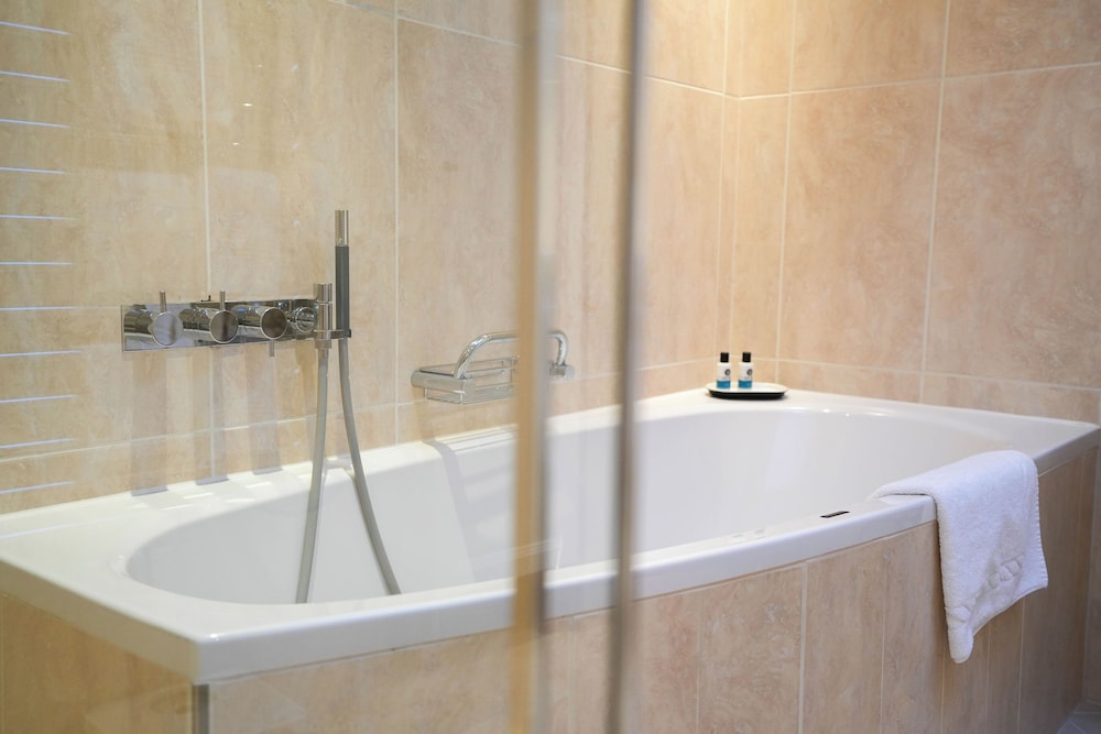 Hotel Baren 28/47