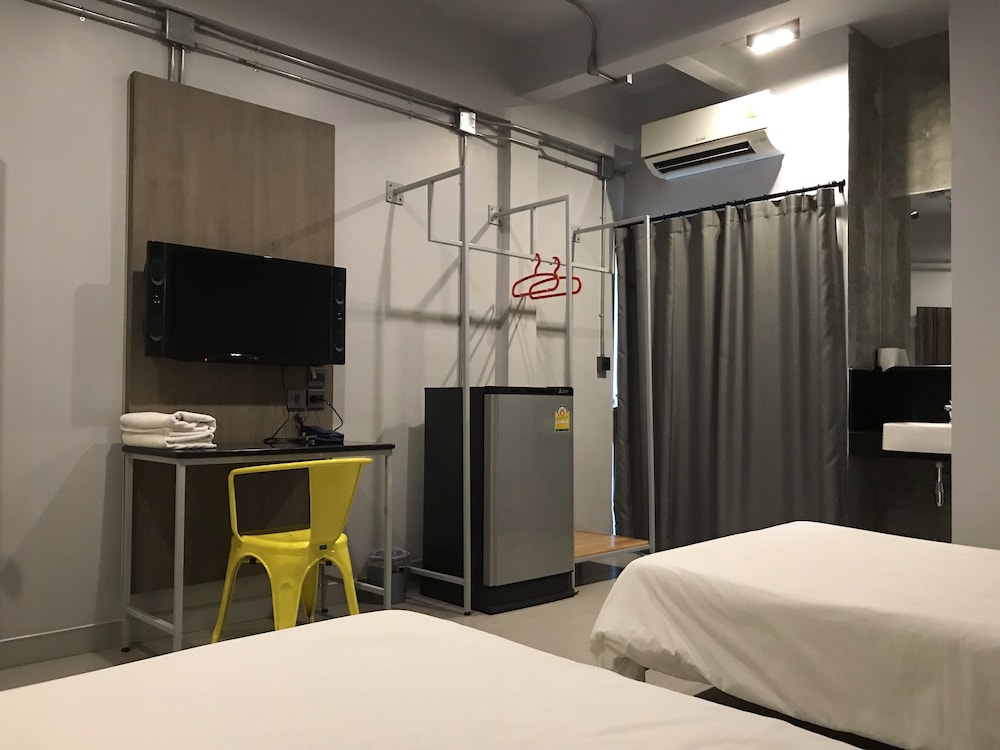 S1 Hostel 22/61
