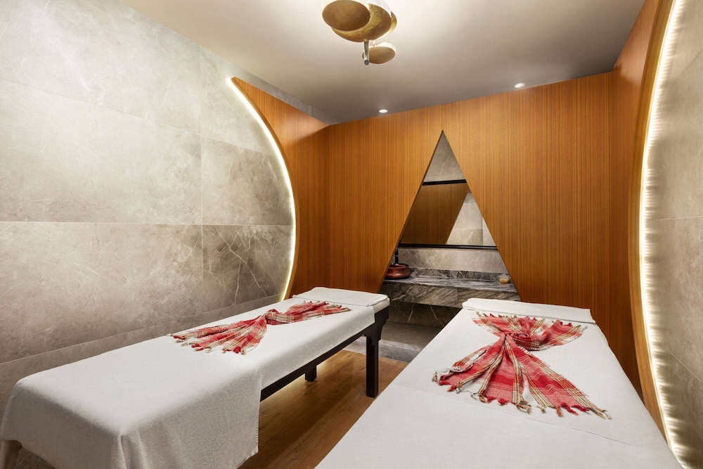 Ramada by Wyndham Istanbul Pera 28/50