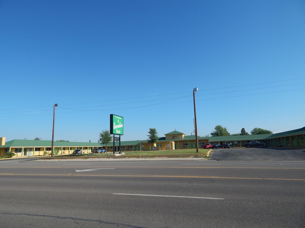 Executive Inn 30/38