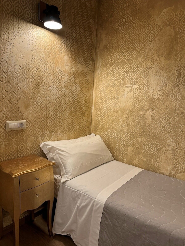Dulcis Inn Pantheon 26/50