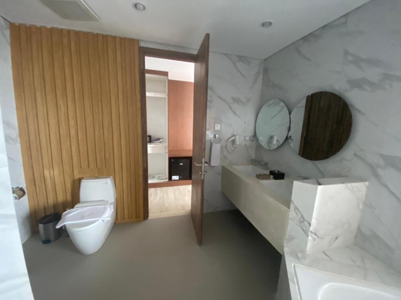 جناح تنفيذي، Raja Hotel Kuta Mandalika Resort & Convention 8/10