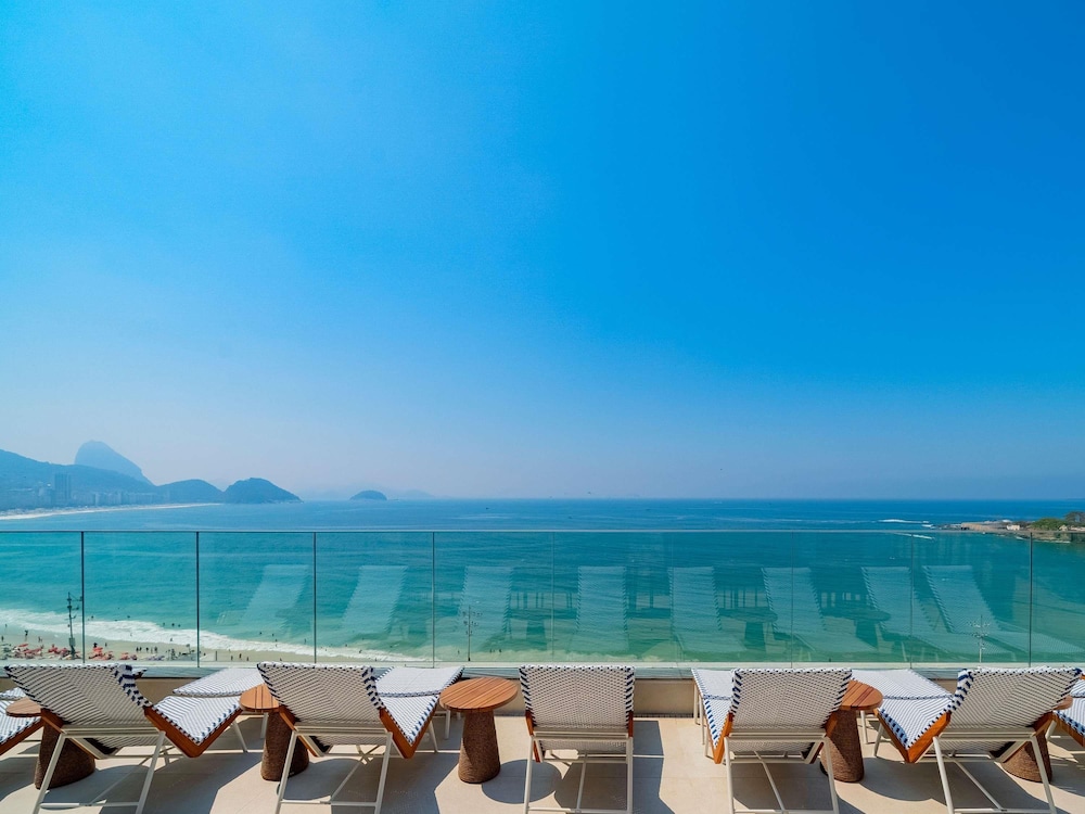 Grand Mercure Rio de Janeiro Copacabana 45/48