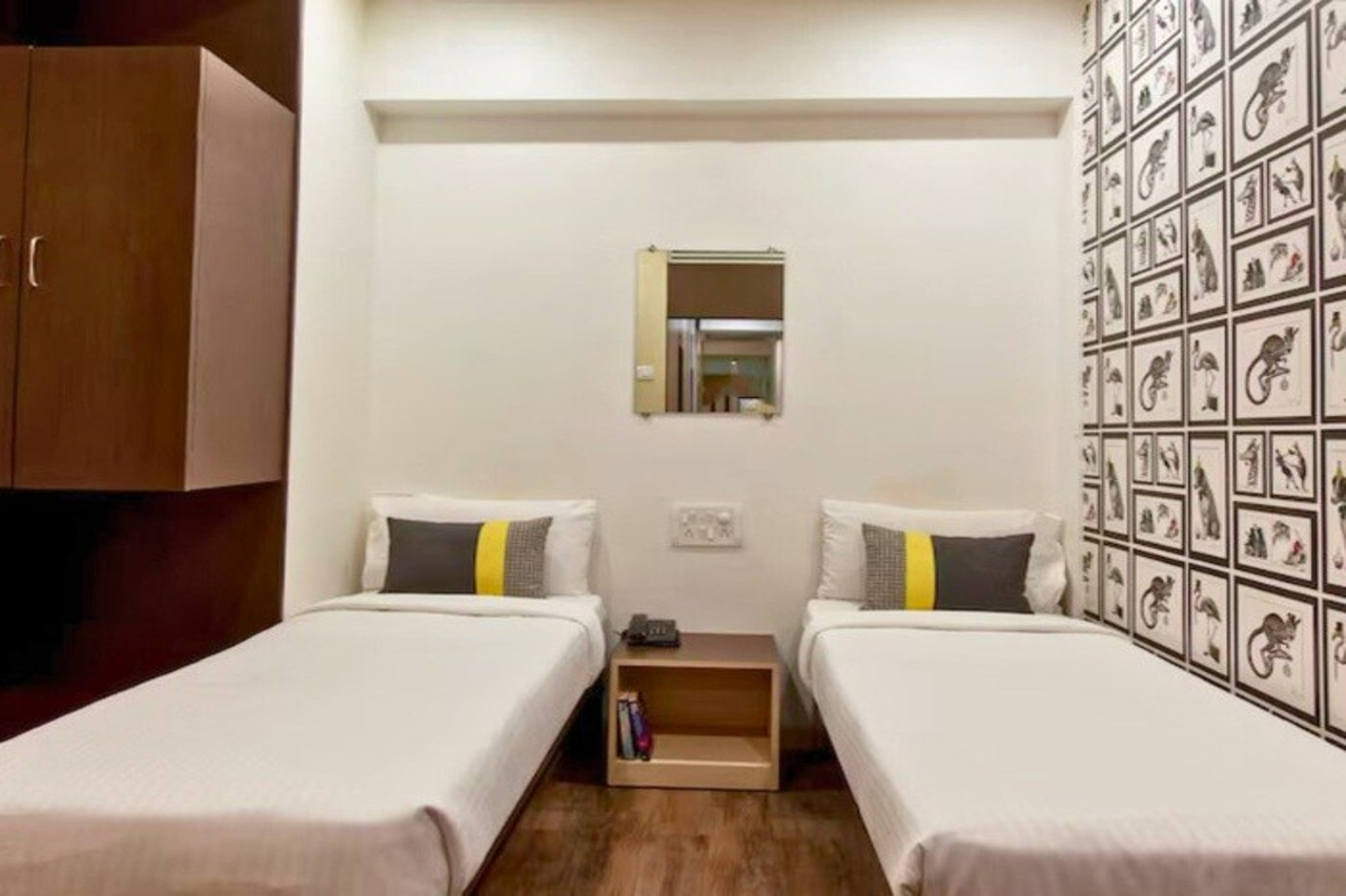 Click Hotel, MIDC Andheri 13/16