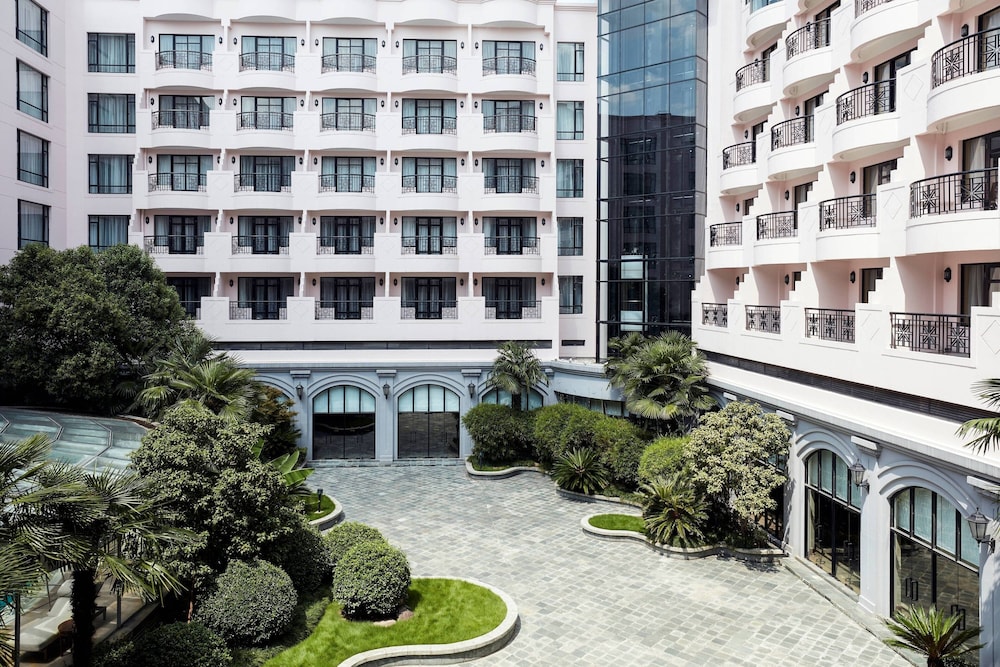 Shanghai Marriott Hotel Hongqiao 62/63