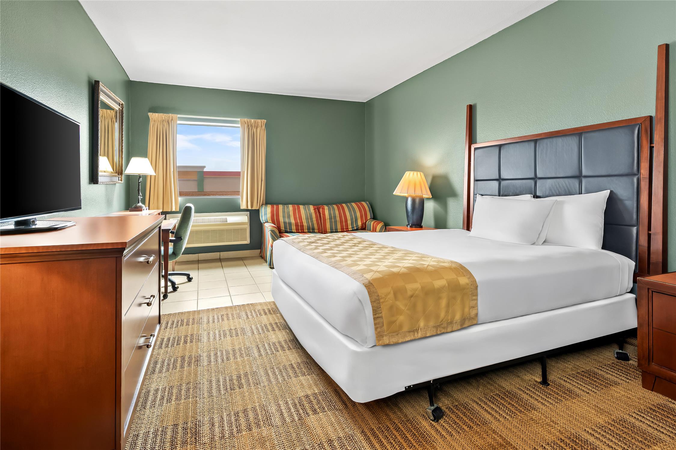 Americas Best Value Inn Somerville, TX 9/52