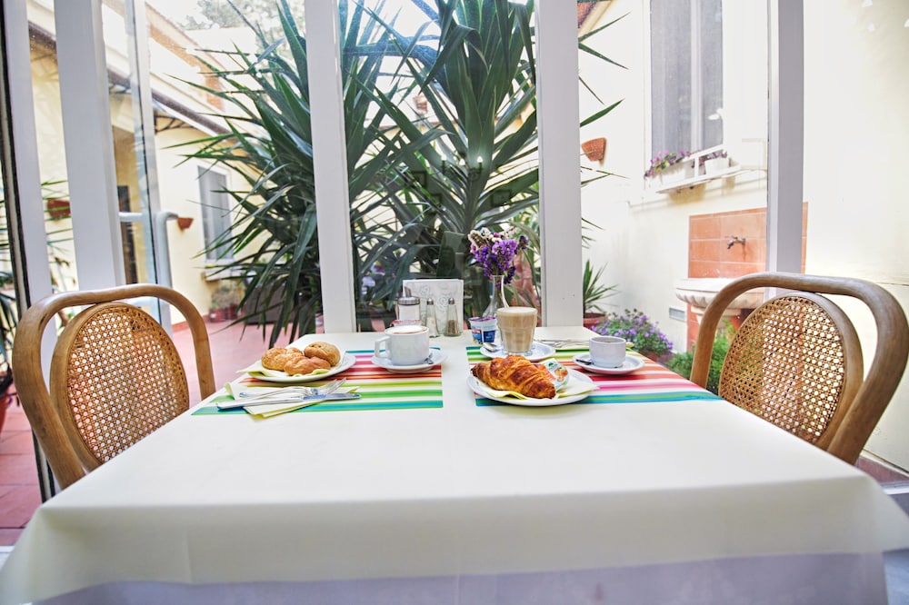 Hotel Veneto 44/60
