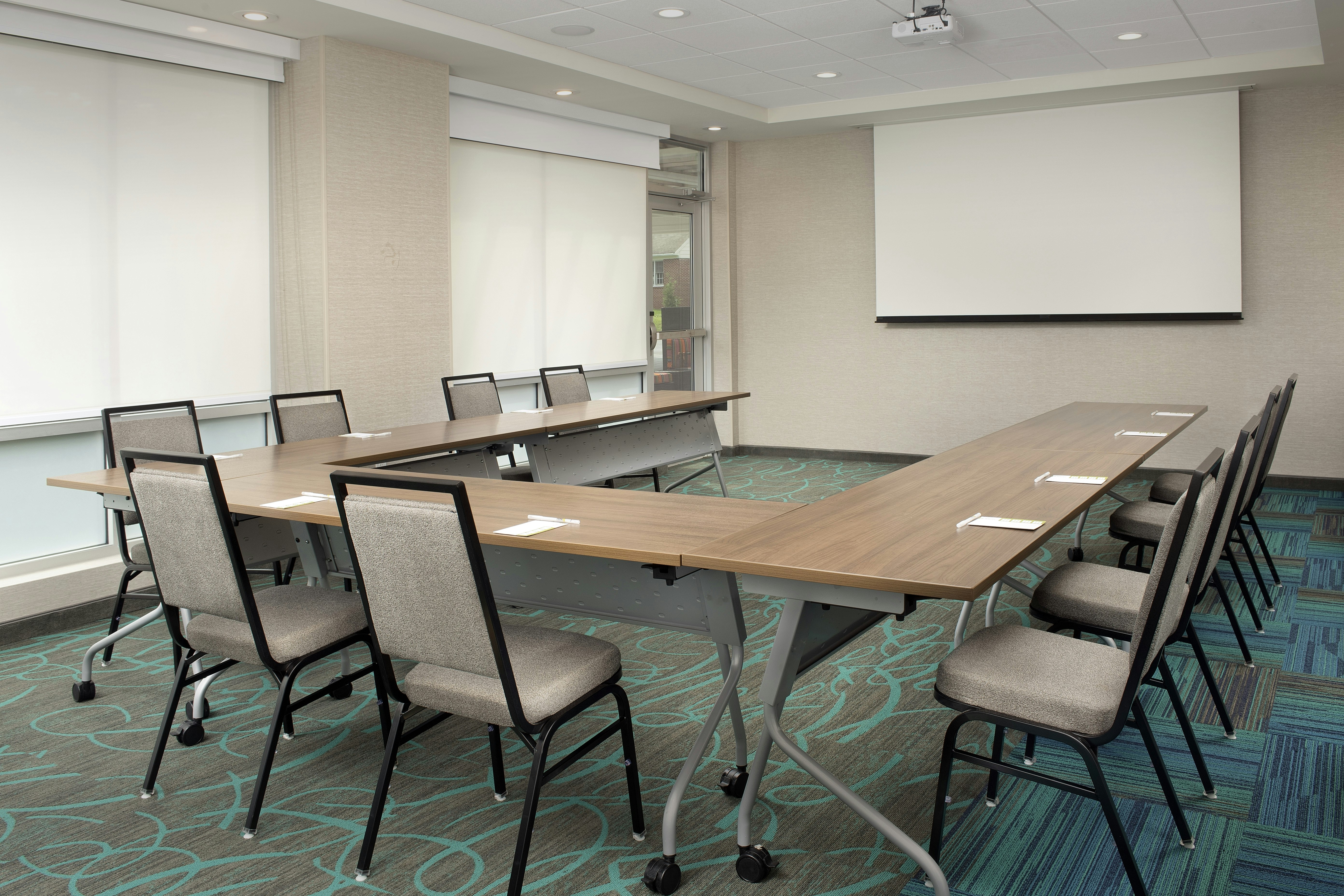Home2 Suites By Hilton Owings Mills 37/43