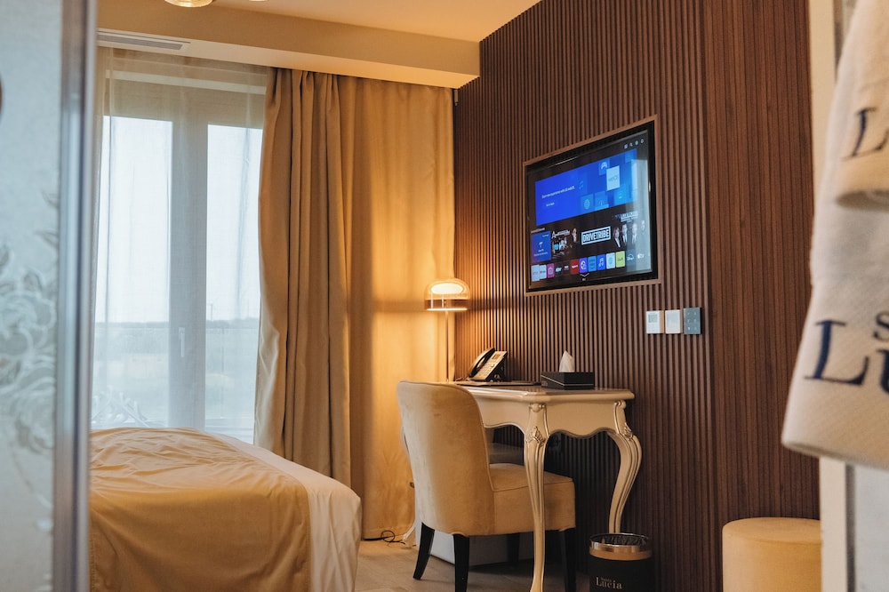 Santa Lucia Boutique Hotel 45/50
