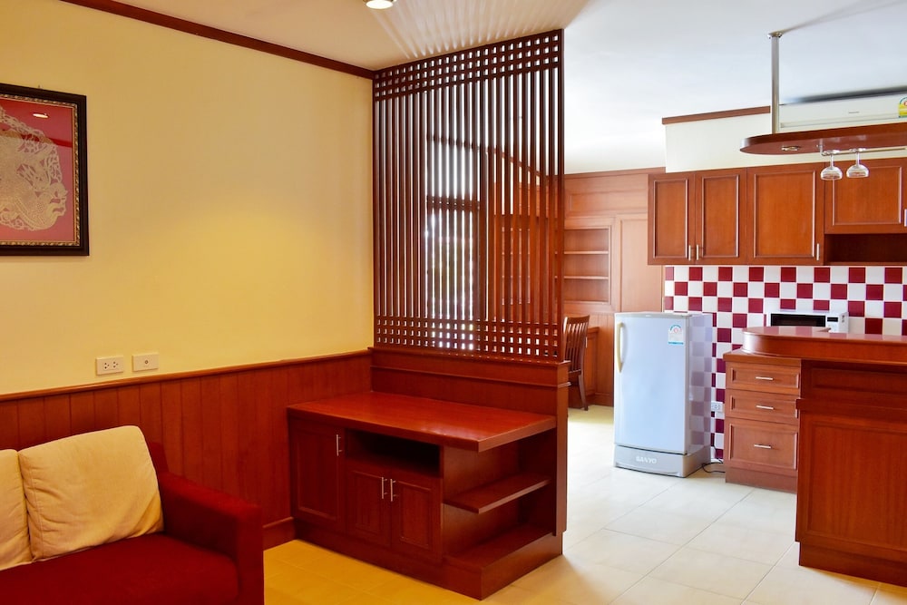Outdoor Inn Kata Hotel 46/50