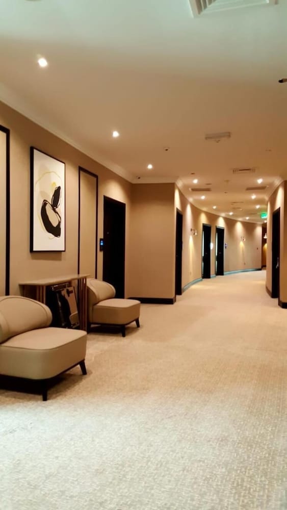 Horizon Manor 32/49