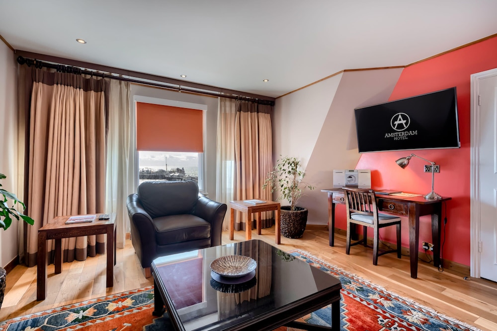 Amsterdam Hotel 46/70