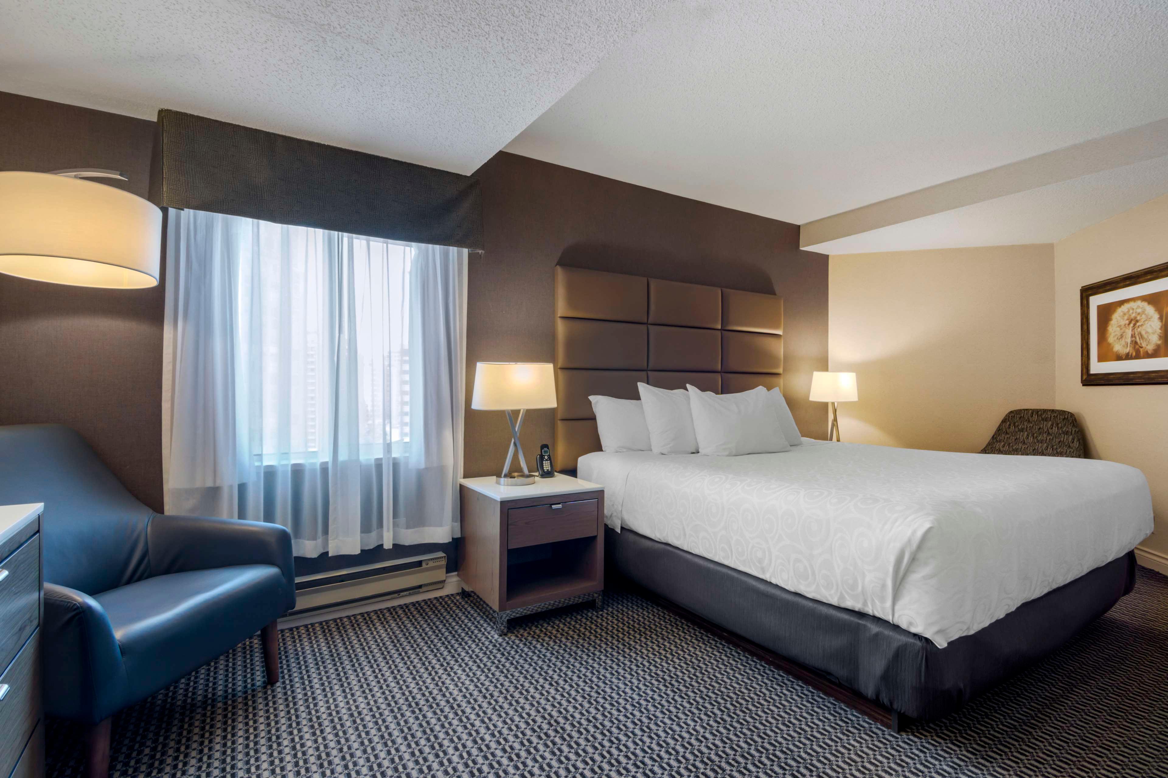 Superior, King Bed