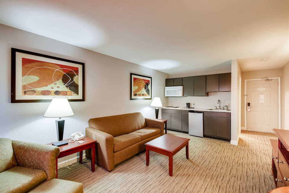 Orangewood Inn Suites Midtown 30/58