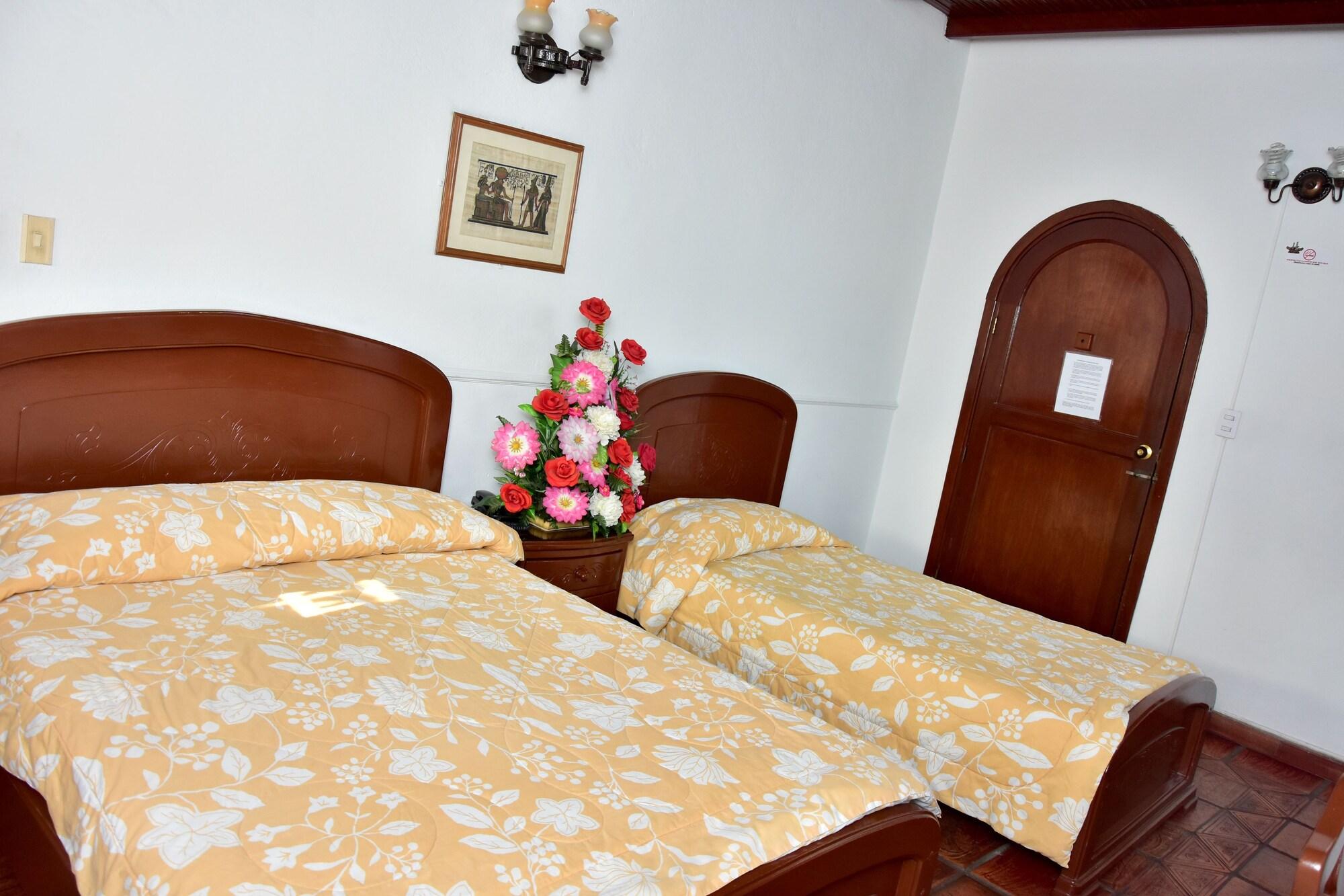 Hotel Zaraya 24/32