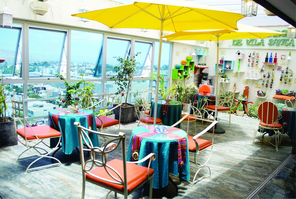 Hotel Vila Santa Miraflores 50/70