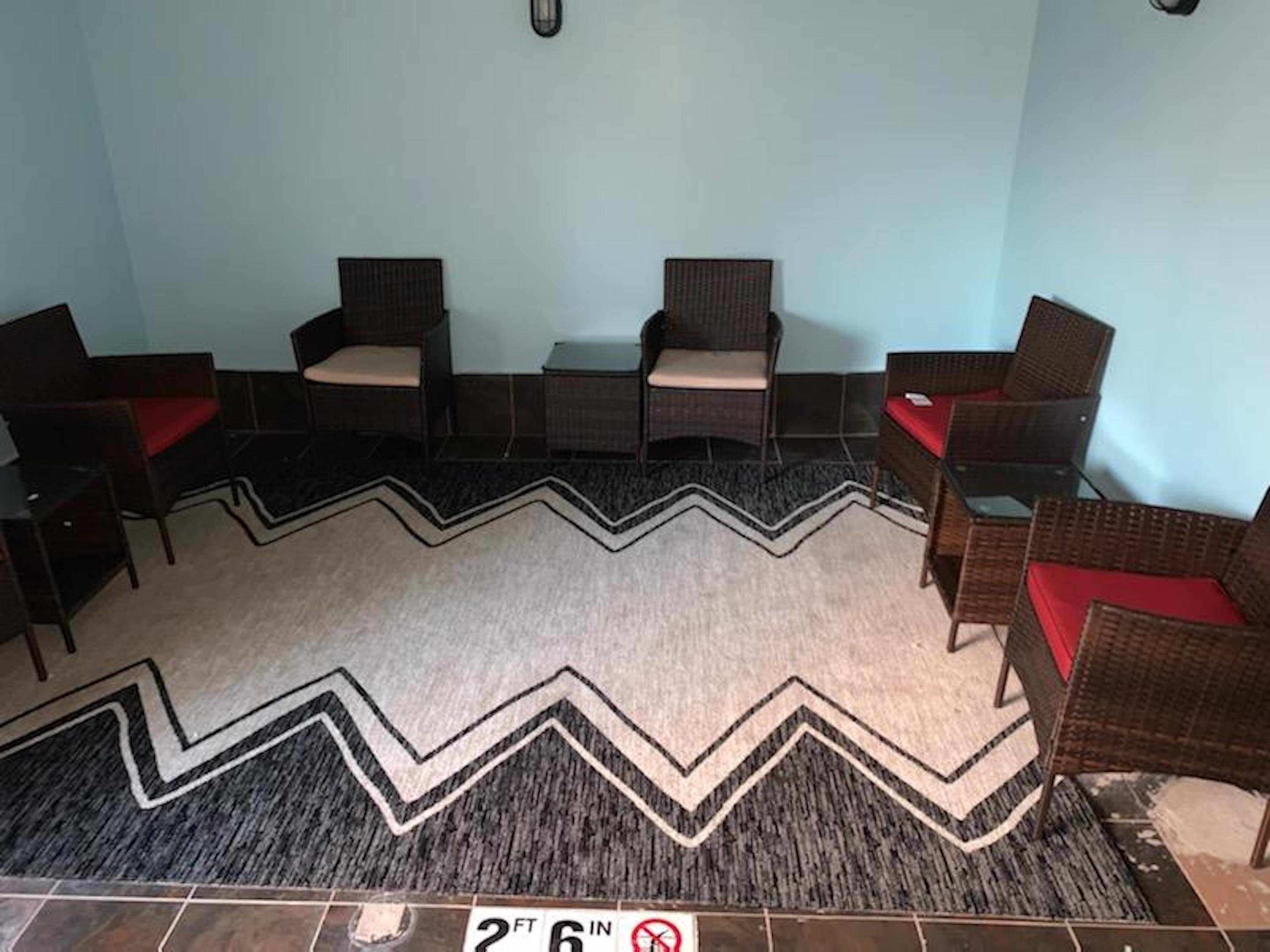 Red Roof Inn and Suites Detroit - Melvindale / Dearborn 28/42