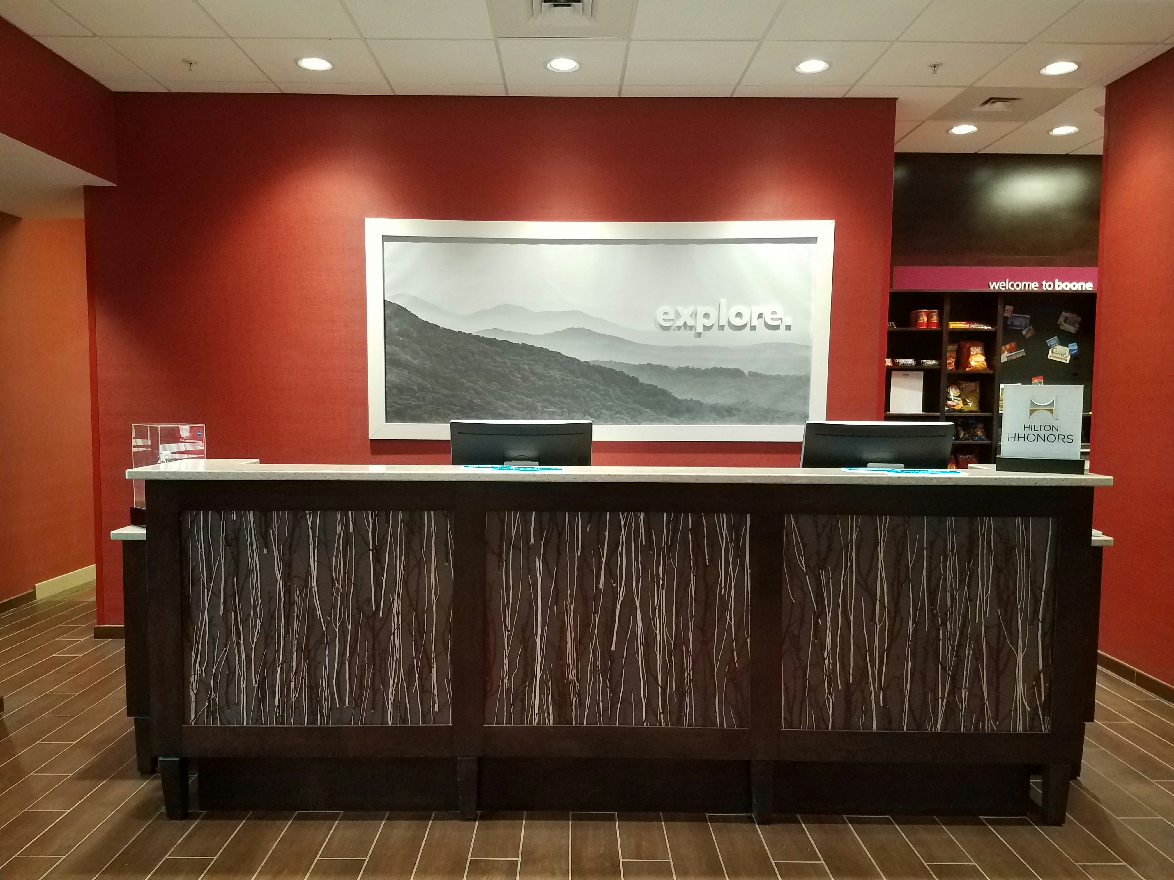 Hampton Inn & Suites Boone 8/55
