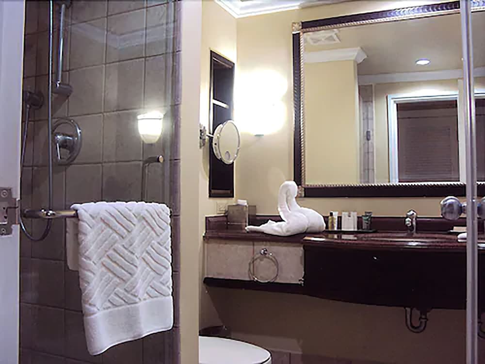 Deluxe, 2 Double Beds, Ocean Front، Magdalena Grand Beach Resort 2/2