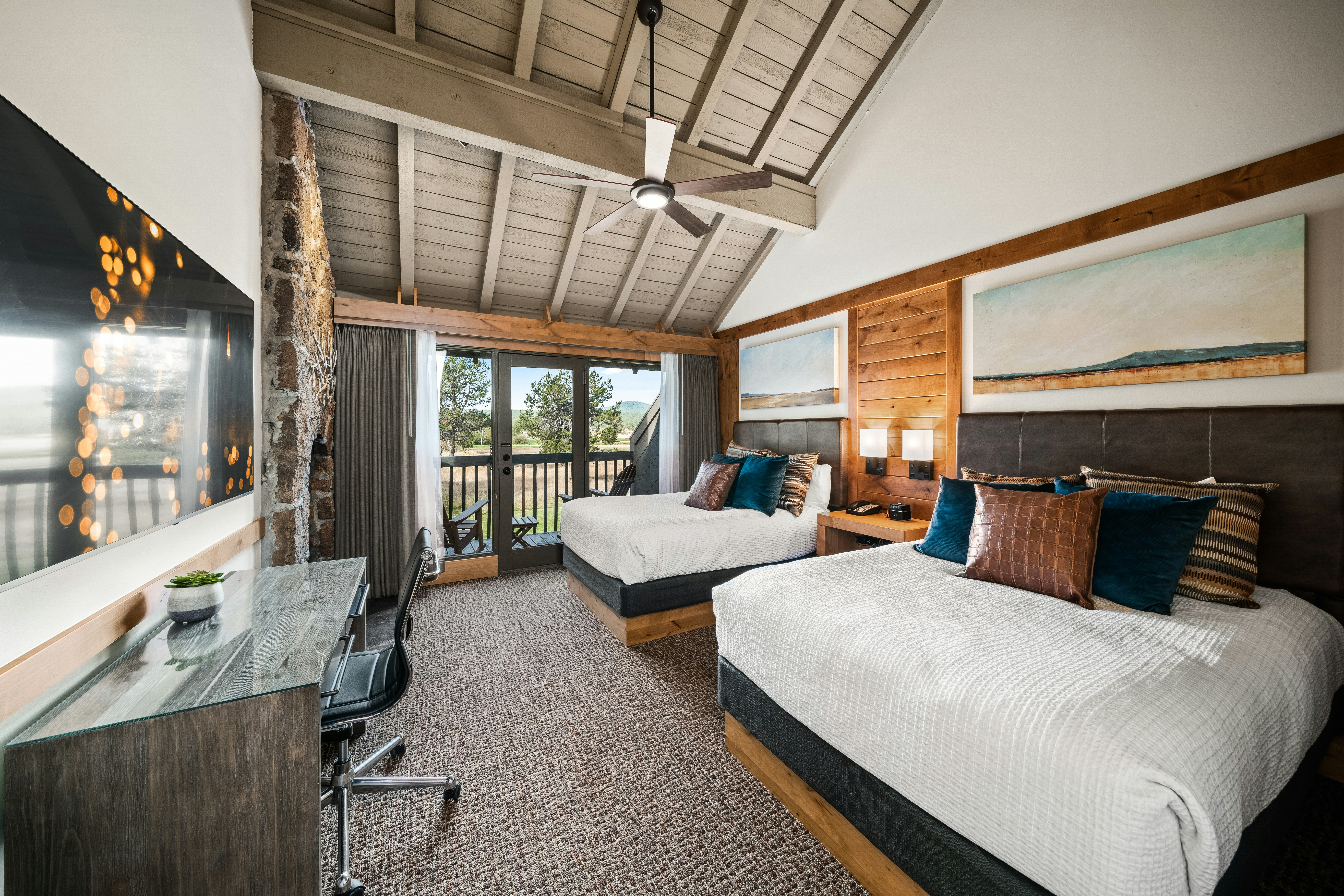Sunriver Resort Destination Hotels 2/30